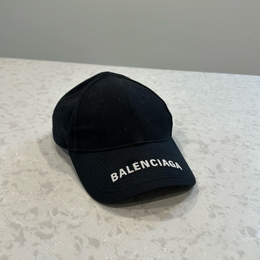 Balenciaga baseball cap in black with adjustable strap